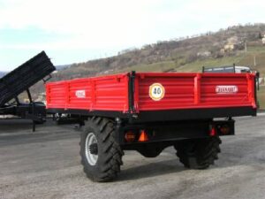 Rimorchi agricoli - Rimorchio monoasse motore - tr56